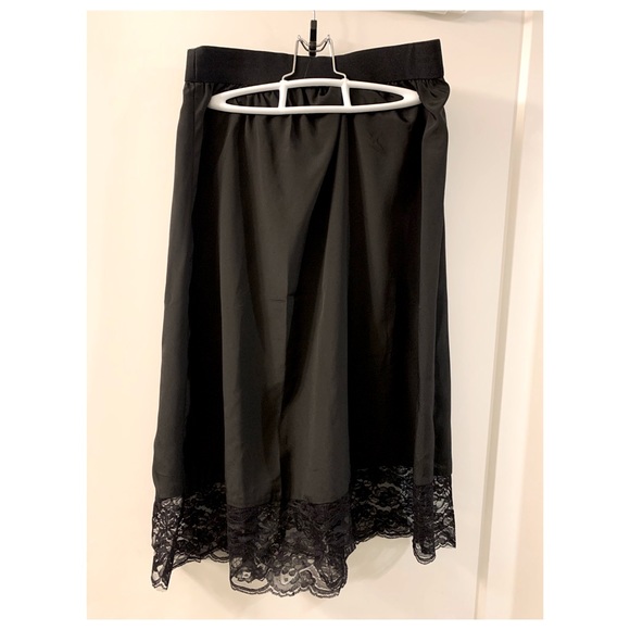 *2/$15* NWT Black Joe Fresh MIDI Skirt - Picture 2 of 3